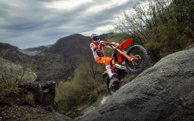 KTM 300 EXC HARDENDURO (2025) – Gold Seal Award 2025